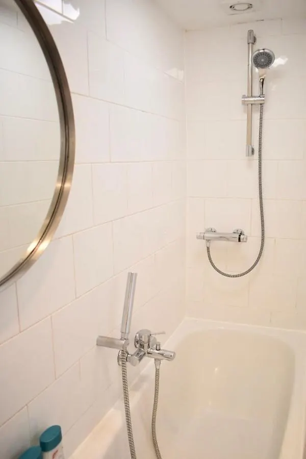 아파트 Trendy Studio Flat In Kemptown Village 브라이턴